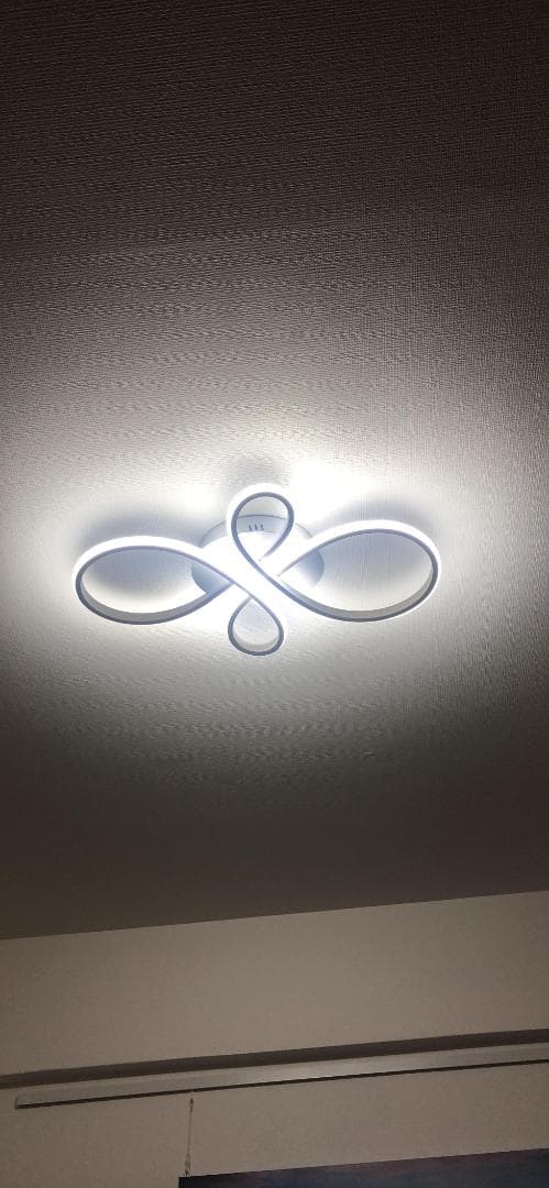 モダン 天井照明 シンプルでナチュラルな光が安らぎを演出