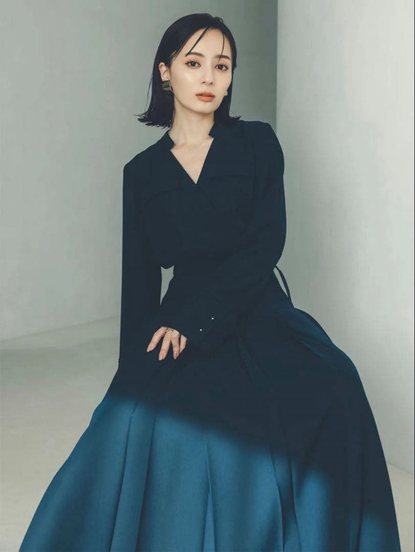 anuans アニュアンス ダブルサテンノーカラータックワンピース M