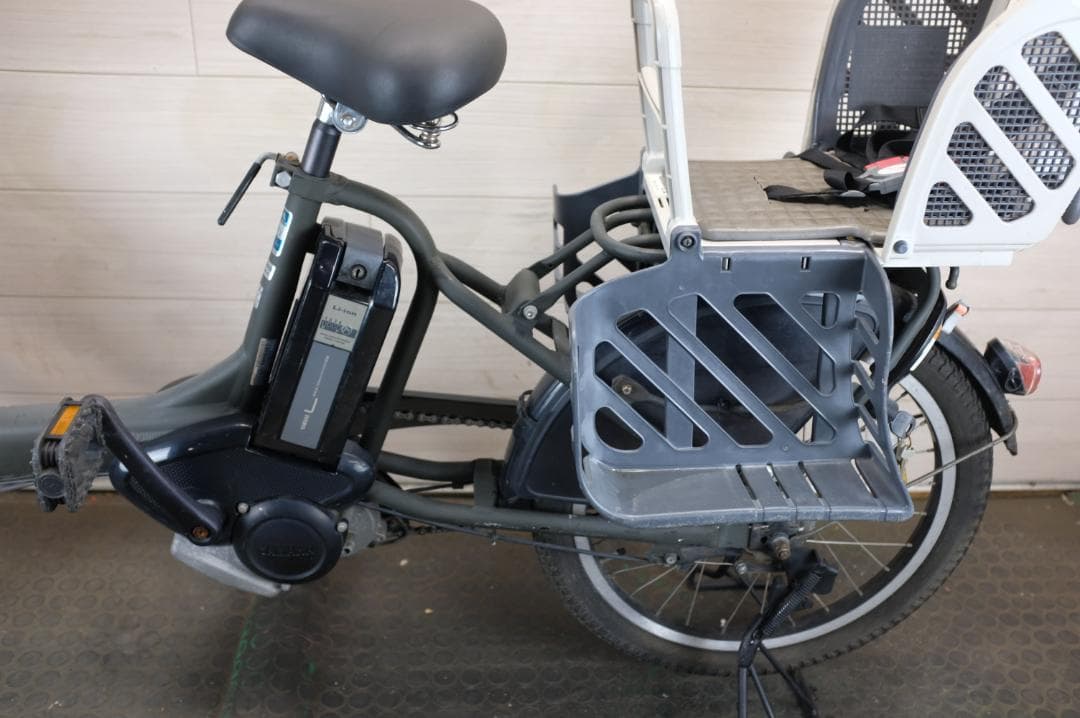 良品★ヤマハPAS　KISS　20インチ　3段　8.9Ah充電器あり