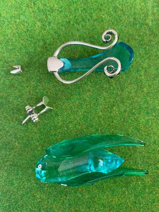 スワロフスキー鳥の、置物（パーツ外れ、パーツは全て有り）