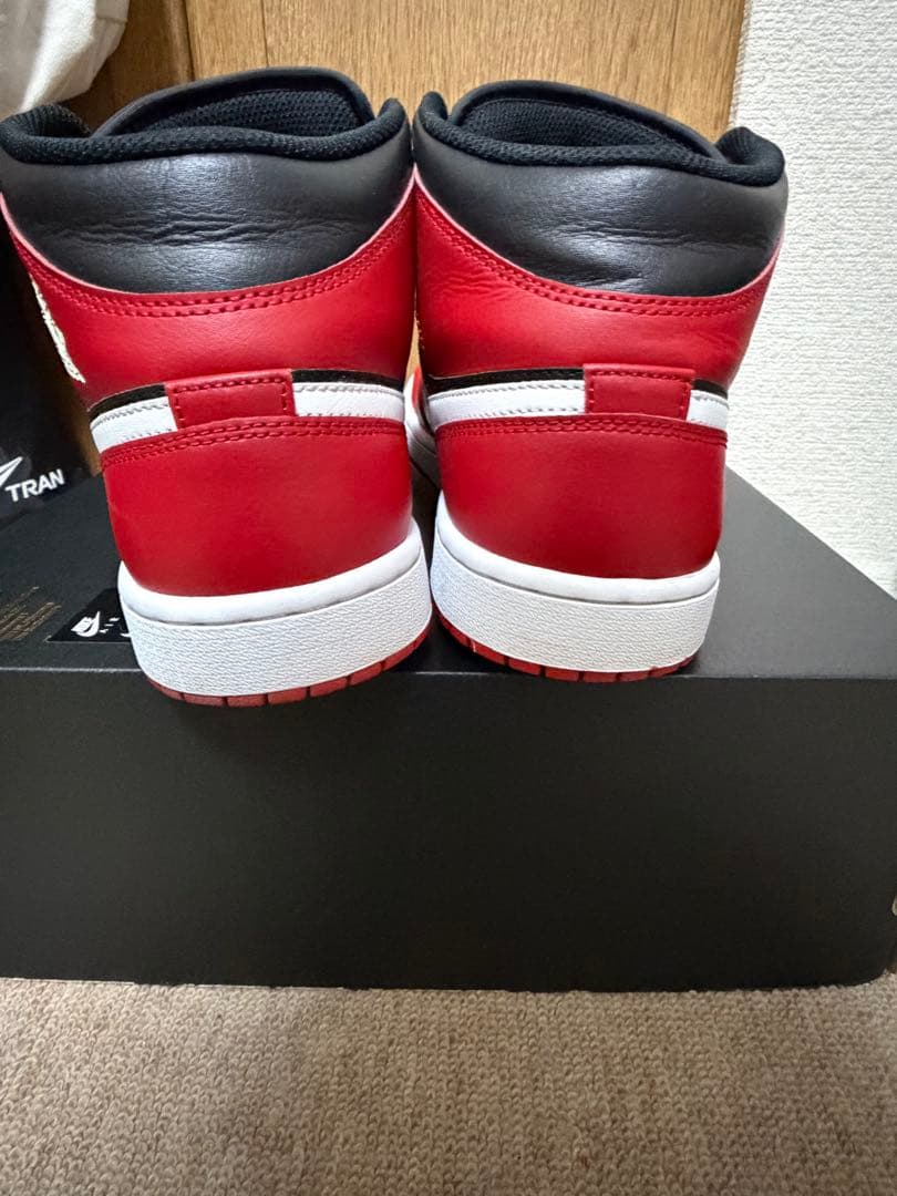 Nike Air Jordan 1 レッド/ブラック/ホワイト