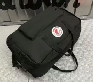 Sovelaコロンビア ブラック ボストンバッグ