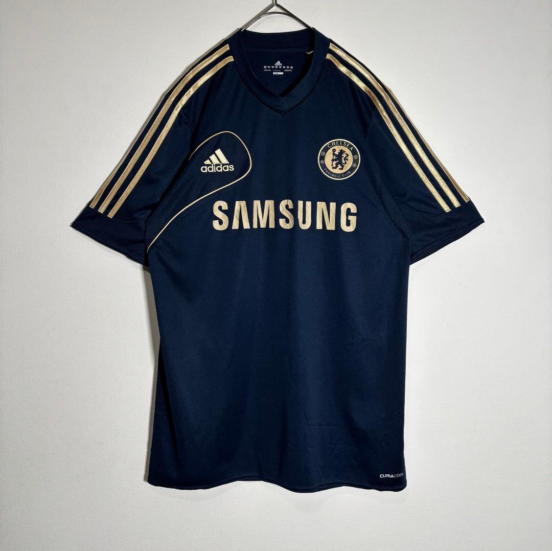 adidas CHELSEA チェルシー　刺繍ロゴ　サッカーシャツ　ユニフォーム