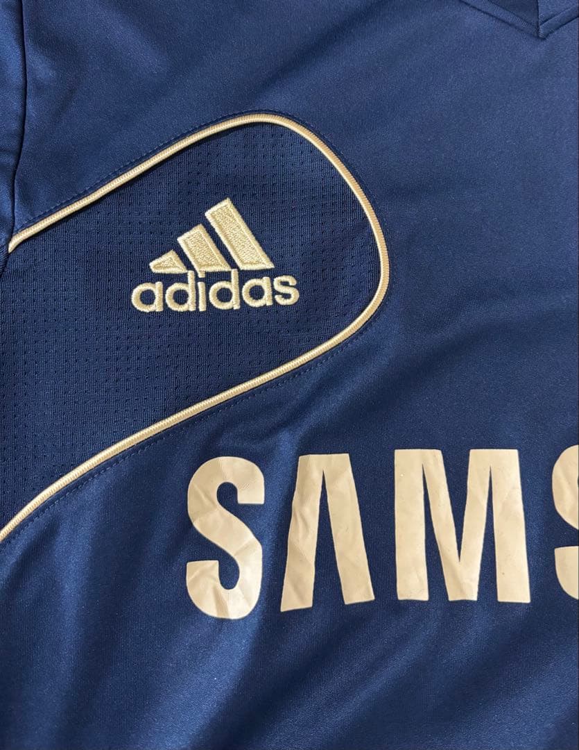 adidas CHELSEA チェルシー　刺繍ロゴ　サッカーシャツ　ユニフォーム