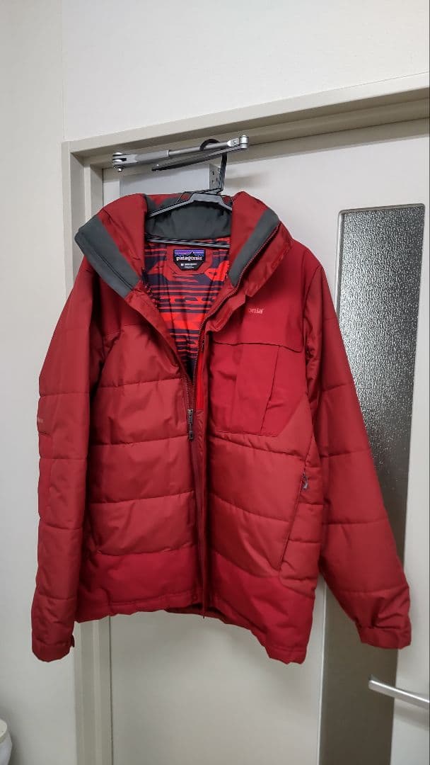 り*も様 新品　パタゴニア ルビコンライダージャケット　M レッド