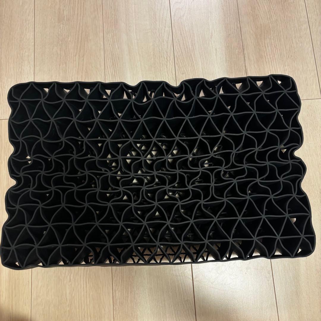 【美品】ヒツジのいらない枕 至極+枕カバー2枚付き