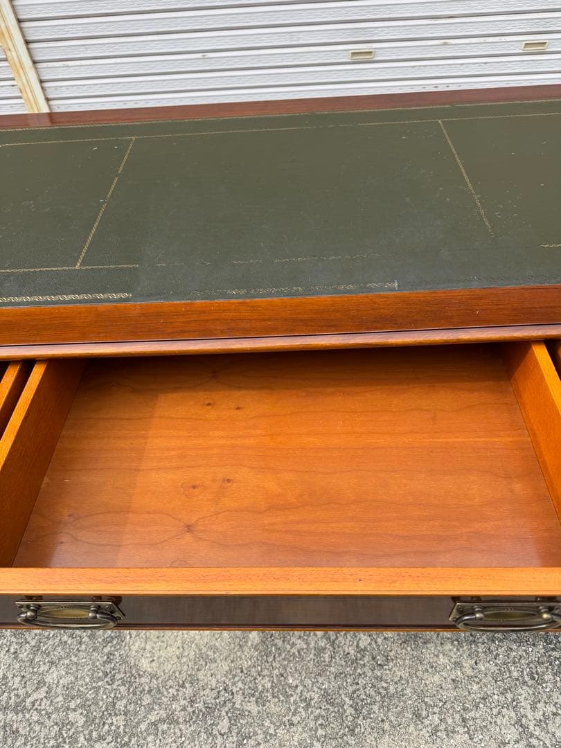 スペイン製 コヘール デスク ライティングデスク 高級 役員デスク