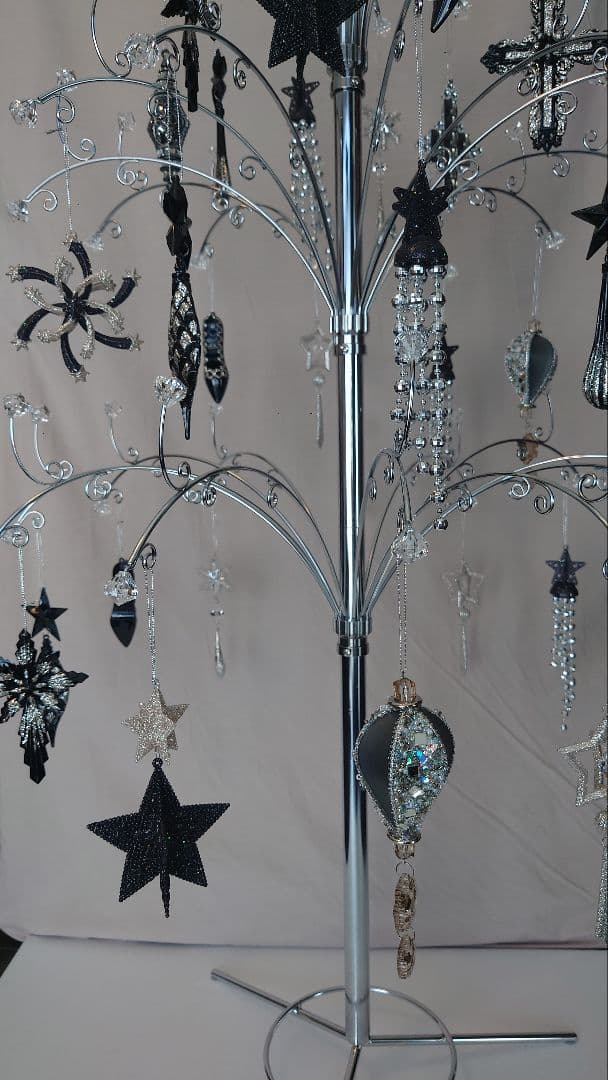 クリスマスツリー 140cm シルバー オーナメント付 メタル ハロウィンツリー