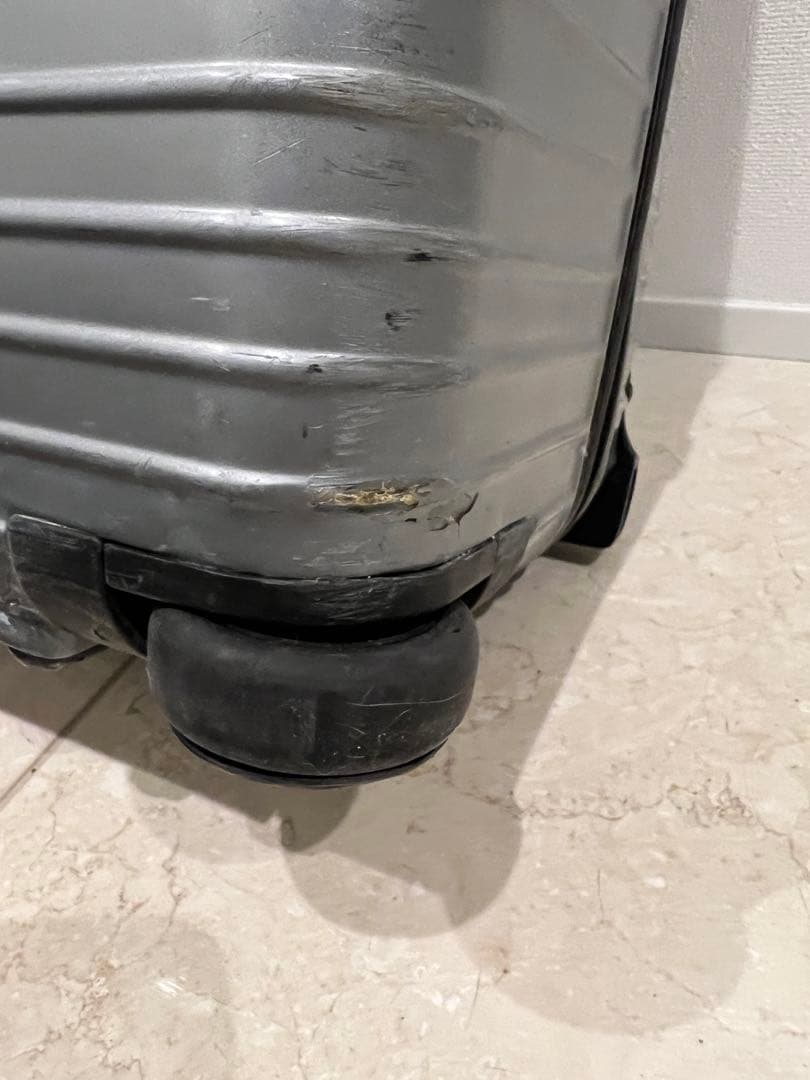 リモア　サルサ82L RIMOWA