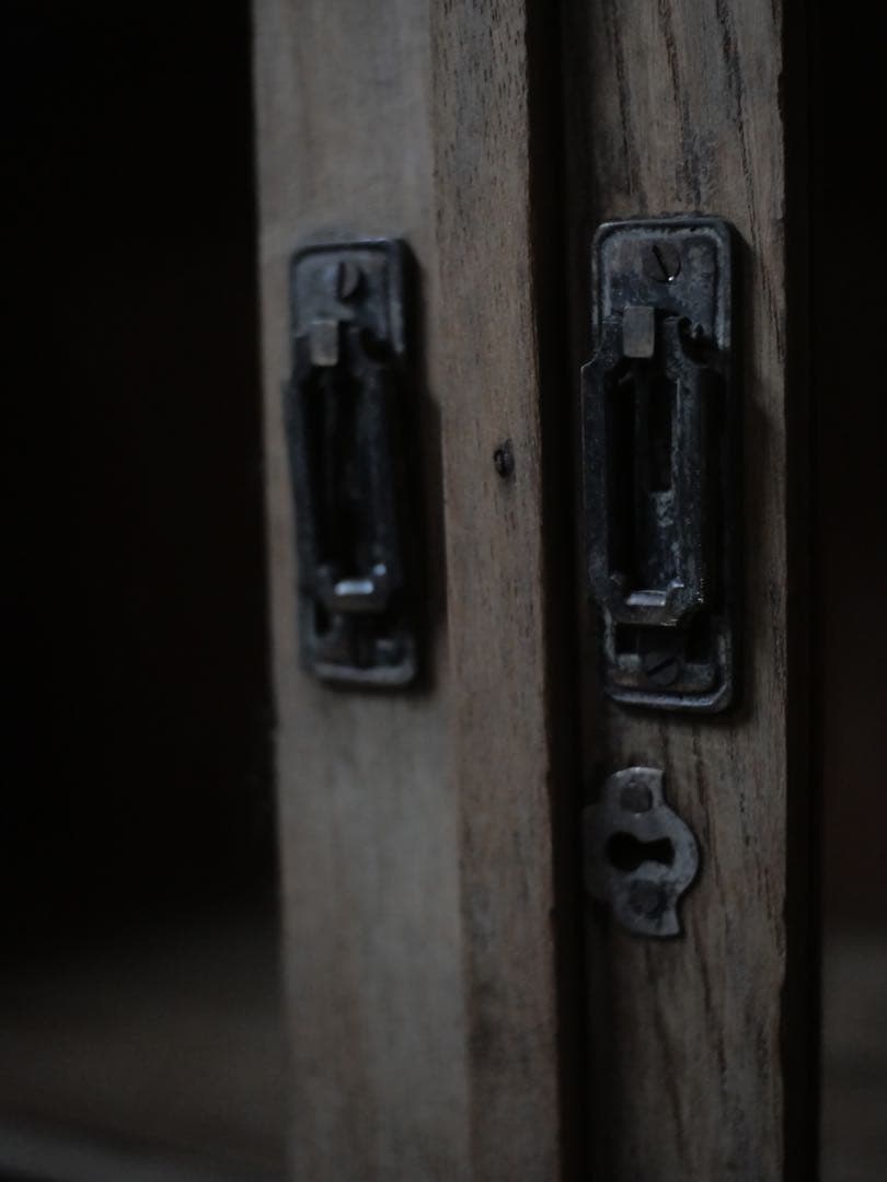 本箱　食器棚　棚　収納棚　食器　器　古家具　古道具　アンティーク　昭和レトロ