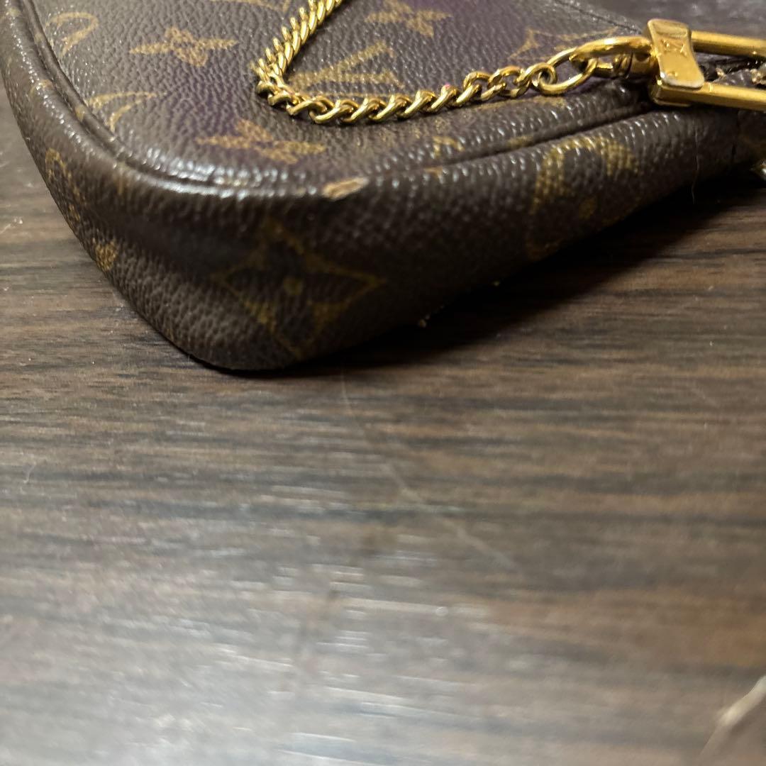 Louis Vuitton アクセソワールモノグラム ポーチ