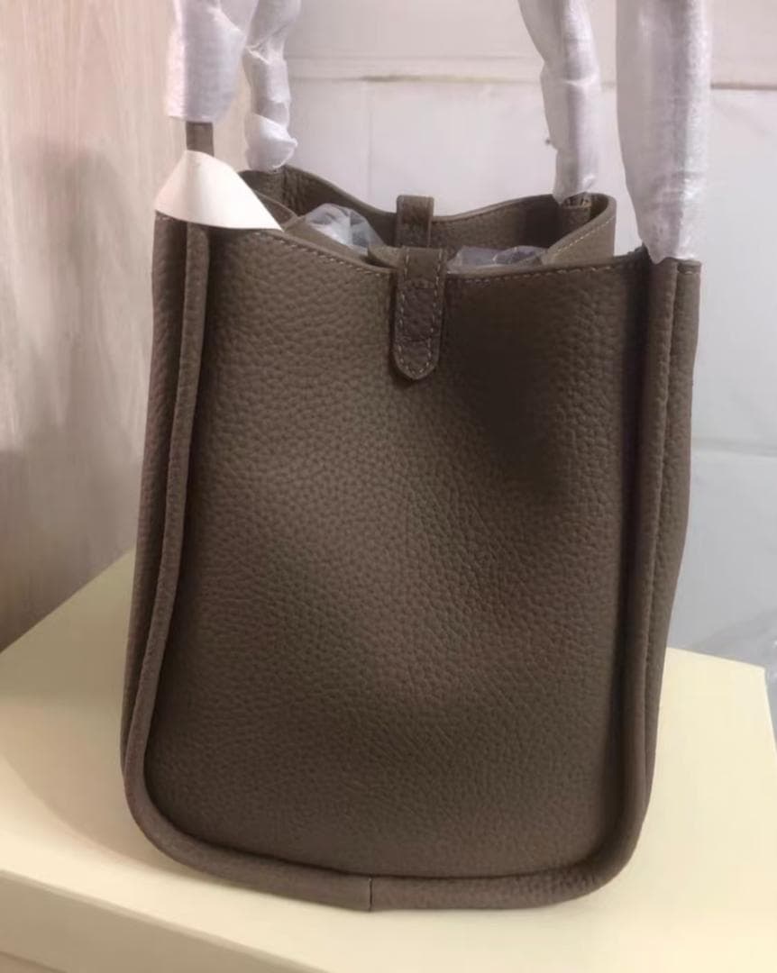 Songmont ブラウン レザー トートバッグ