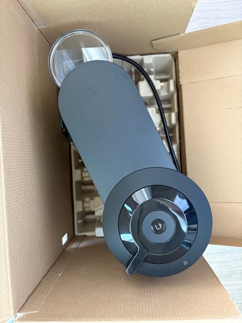 【新品！】Nespresso VERTUO NEXT エスプレッソマシン