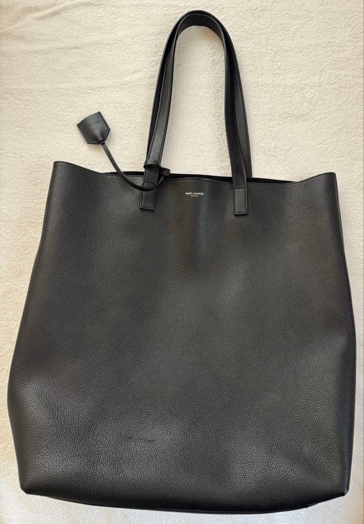 〈ミルキーバー〉SAINT LAURENT ブラックトートバッグポーチ付き