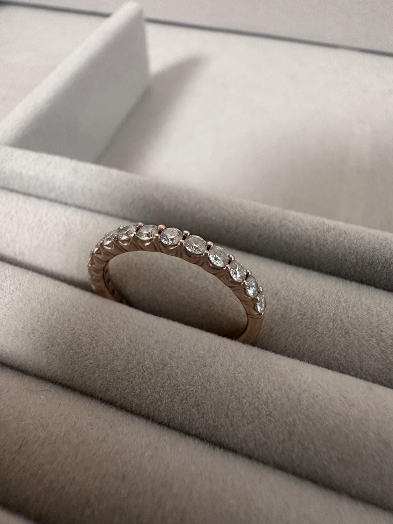 タサキ　ハーフダイヤ　リング　７号サイズ