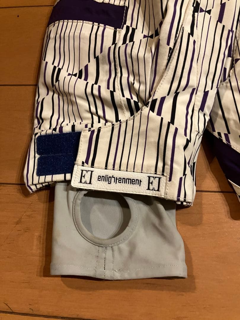 ENLIGHTENMENT（エンライトメント） スノーボードウェア