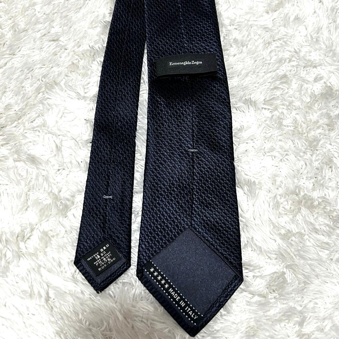 美品✨ エルメネジルドゼニア　ネクタイ　シルク100% ビジネス　メンズ　紺