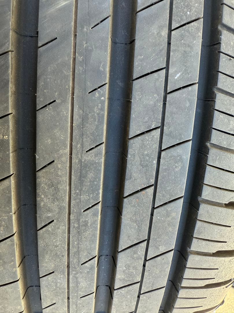 225/50R18 95V サマータイヤ　4本