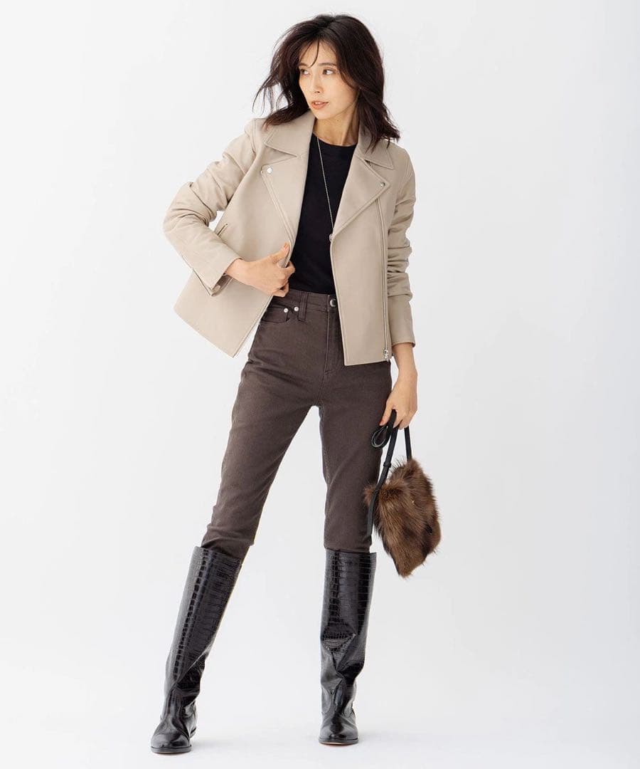 「美品」23区　レザージャケット　ダブルライダース　ラムレザー羊革　L　ベージュ