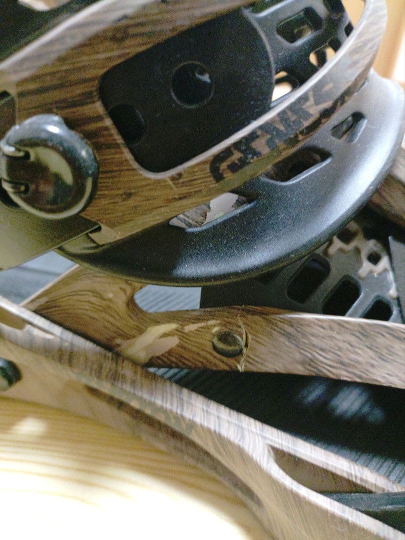 BURTON GENESIS EST 木目調　スノーボードビンディング