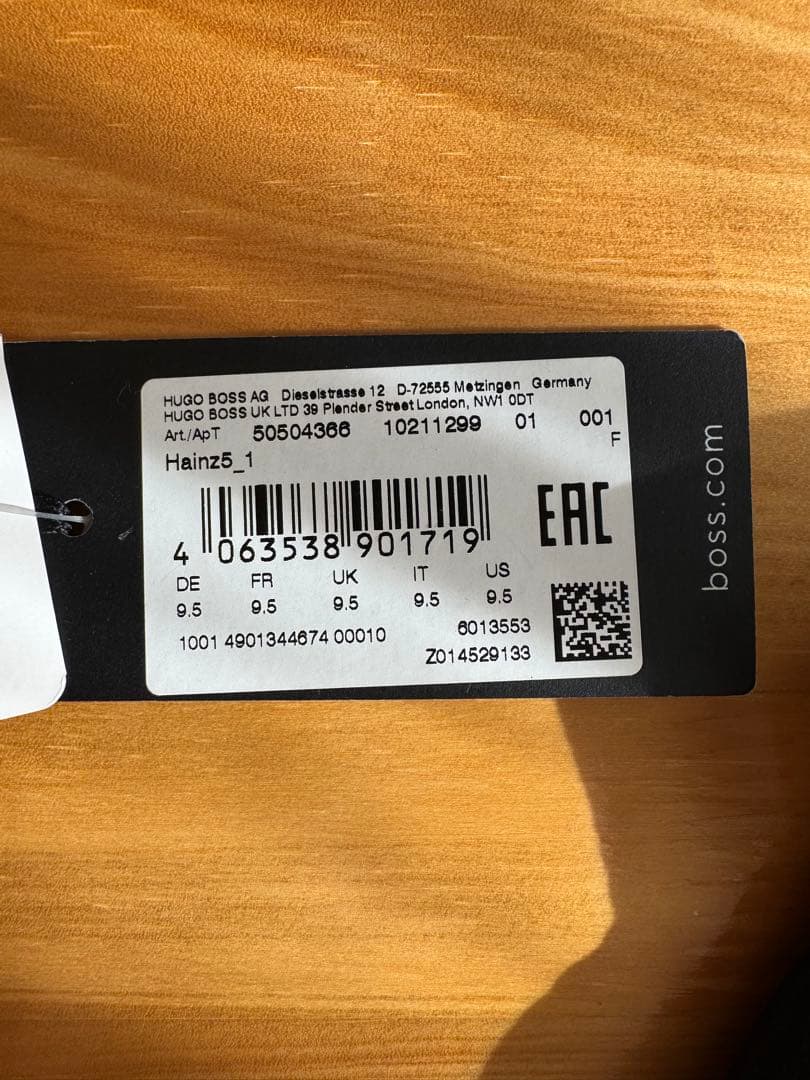 BOSS 本革手袋　新品未使用