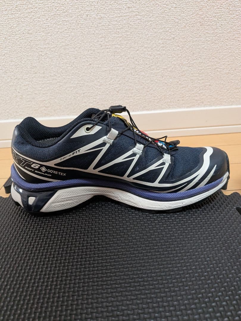 SALOMONスニーカー　ブルー XT-6 GTX 23.5cm