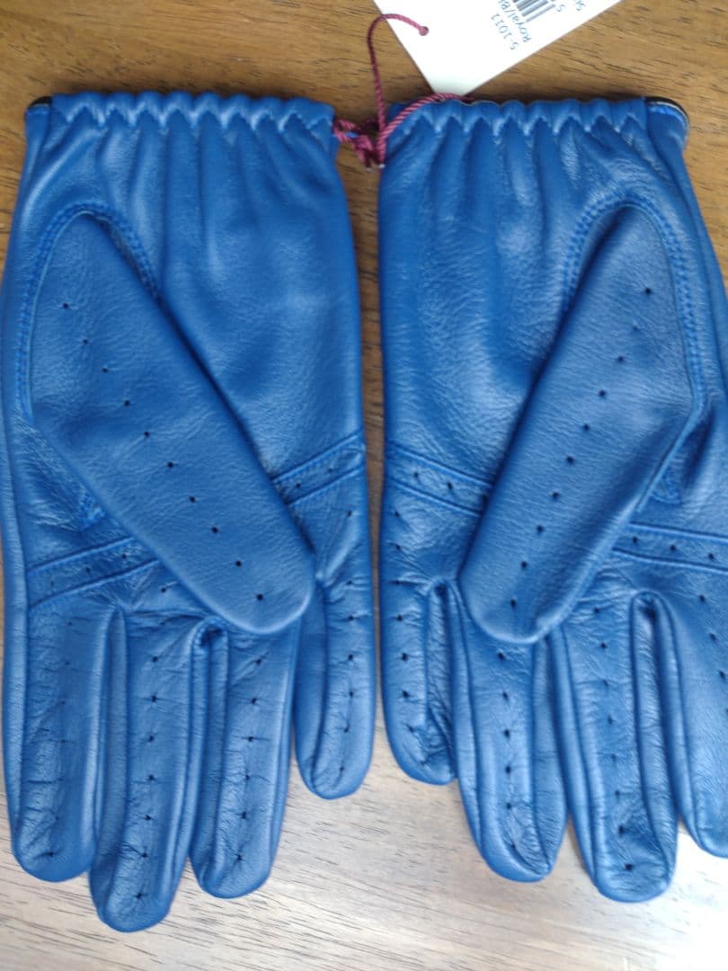 新品デンツドライビンググローブ Sサイズ