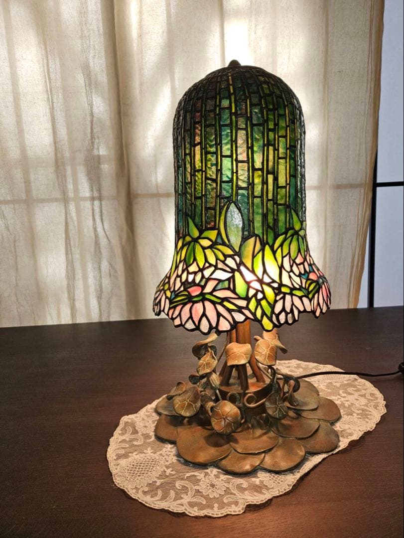 【美品】Richard Lee ステンドグラス　ランプ　照明　テーブルランプ