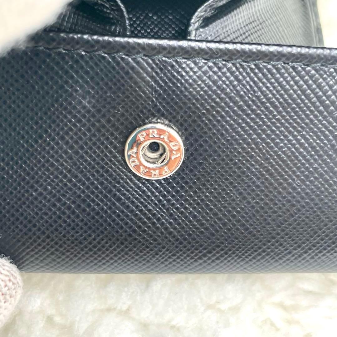 美品 PRADA プラダ ケース 三角ロゴ サフィアーノ レザー ブラック