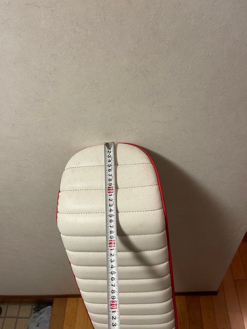 cbx400f バケ三段シート