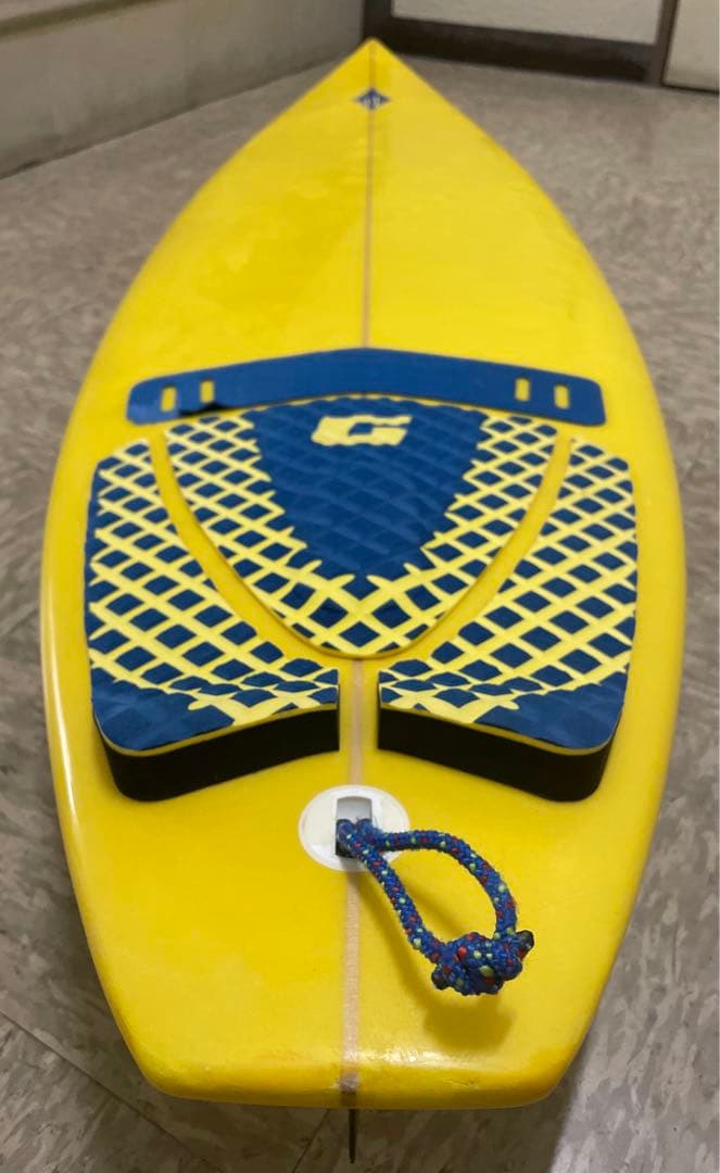 美品　サーフボード6‘5 フィン、コード付き