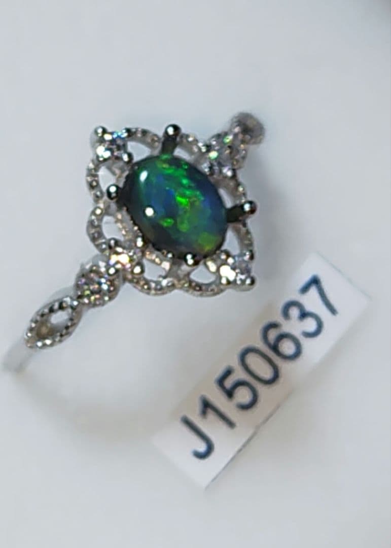 あんしん鑑定付　極ネオン　ライトニングリッジ産ブラックオパール　925SVリング