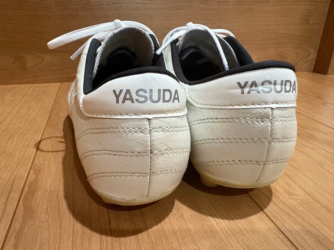 【美品】YASUDA ヤスダ 24.5cm サッカースパイク レガリスタPro