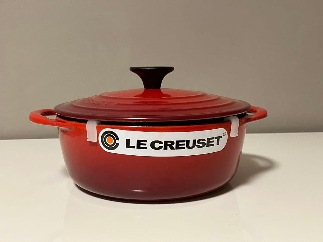 LE CREUSET ル・クルーゼ ココットロンド チェリーレッド 両手鍋18㎝