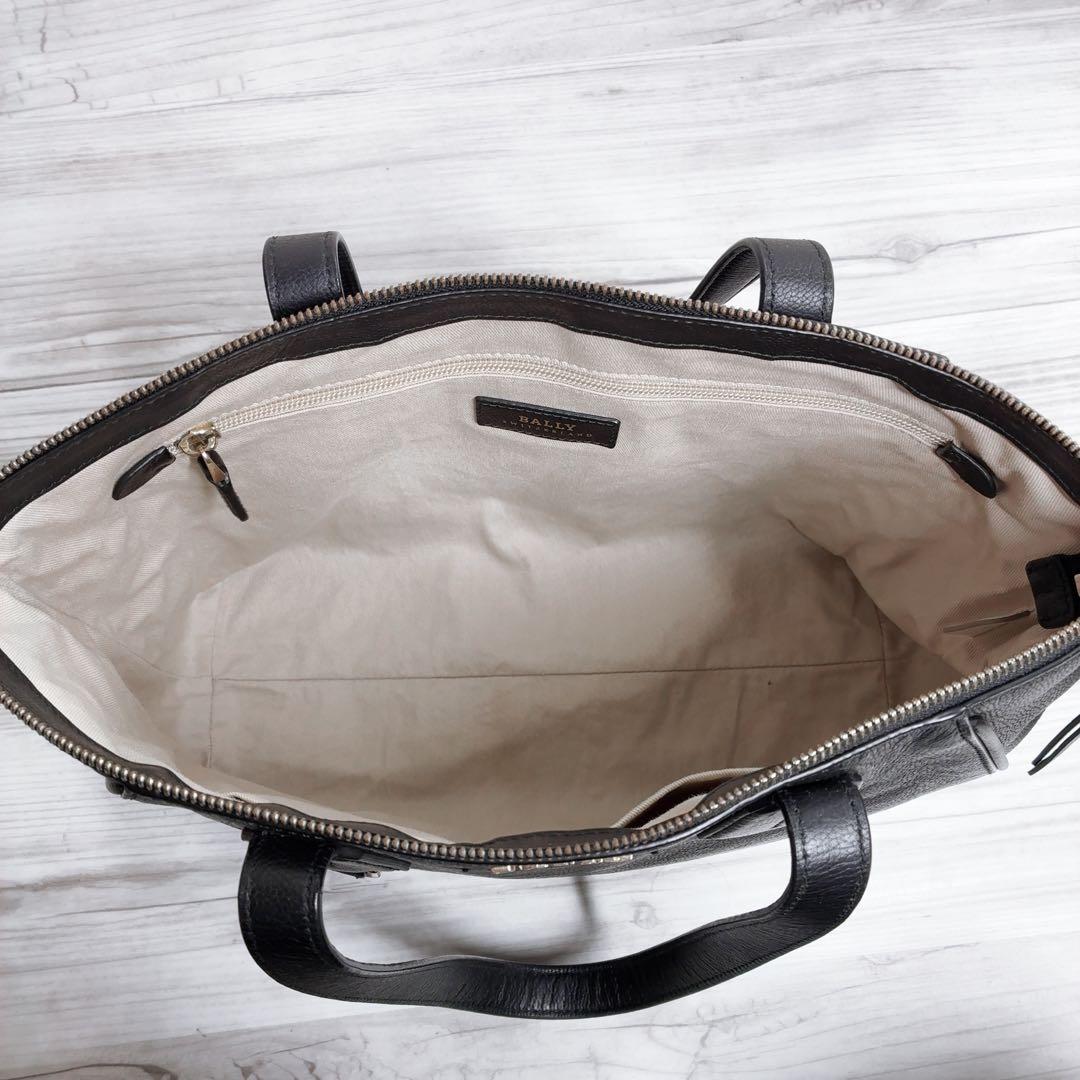 BALLY トートバッグ レザー 黒 シボ革 A4 肩掛 ゴールド 通勤 スーツ