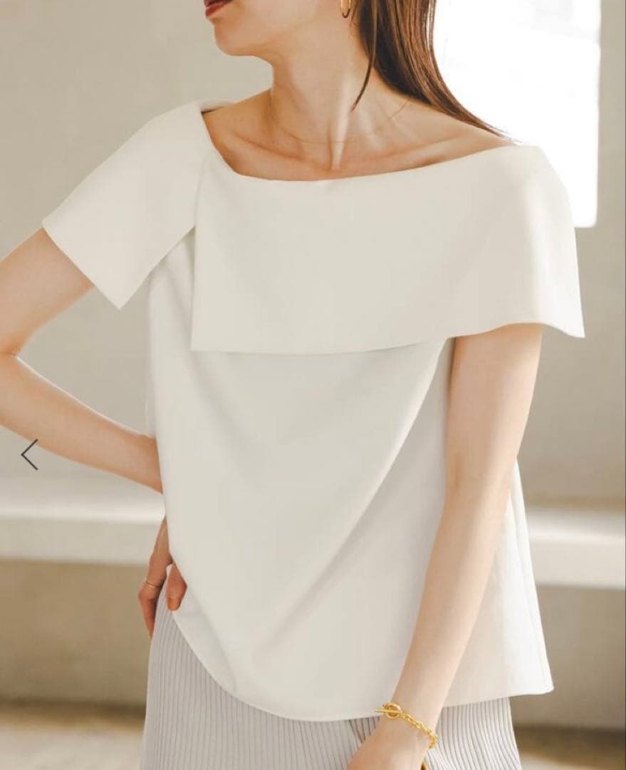 【新品未使用】NOBLE ケープブラウス　ホワイト