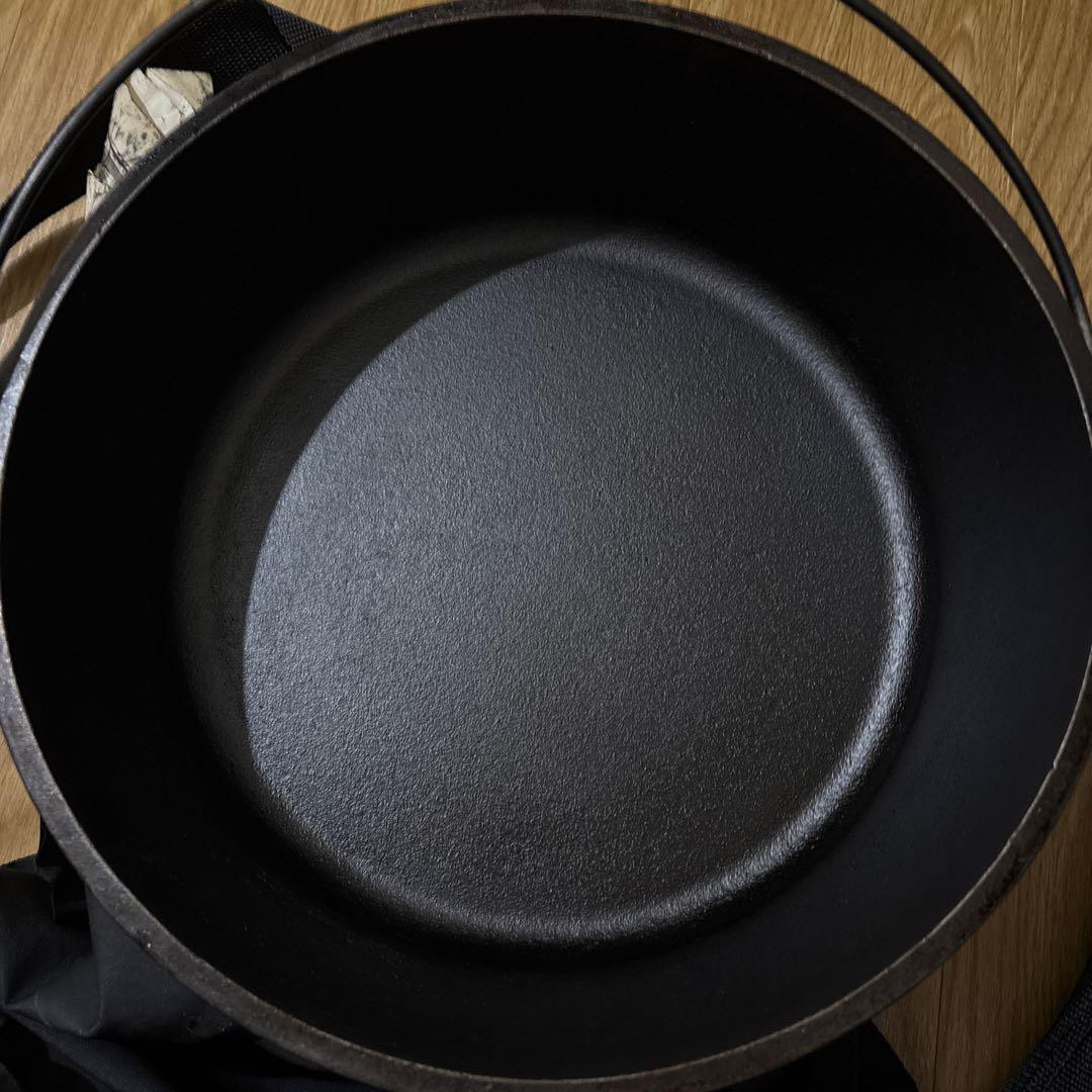 LODGE 12インチダッチオーブン