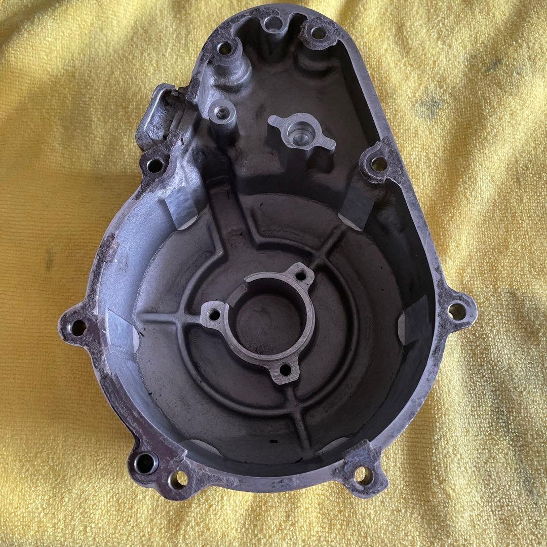 廃盤　zrx400 ジェネレーターカバー