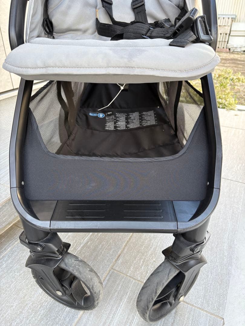 カトージ　joie 二人乗りベビーカー　エヴァライトデュオ　双子　兄弟　グレー