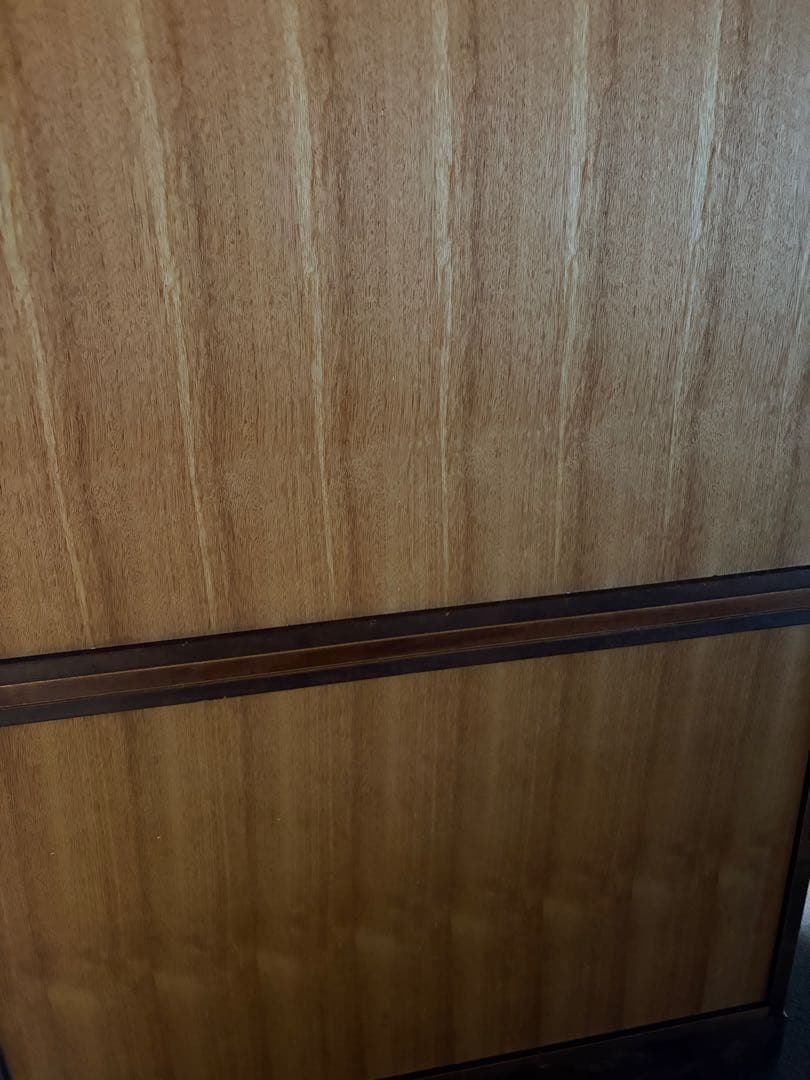 水屋箪笥 和箪笥 岩谷堂箪笥 桐箪笥 日本製 国産家具 ケヤキ タンス 家具