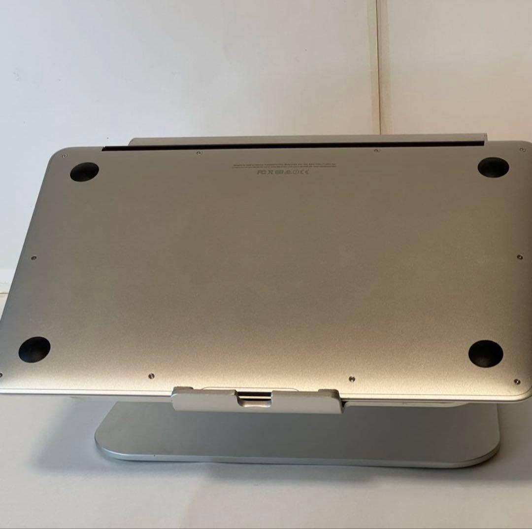 【薄型軽量】美品☆MacBook Air 11㌅ 互換Office/ZOOM搭載