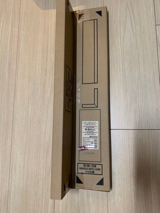 無印良品　壁に付けられる家具