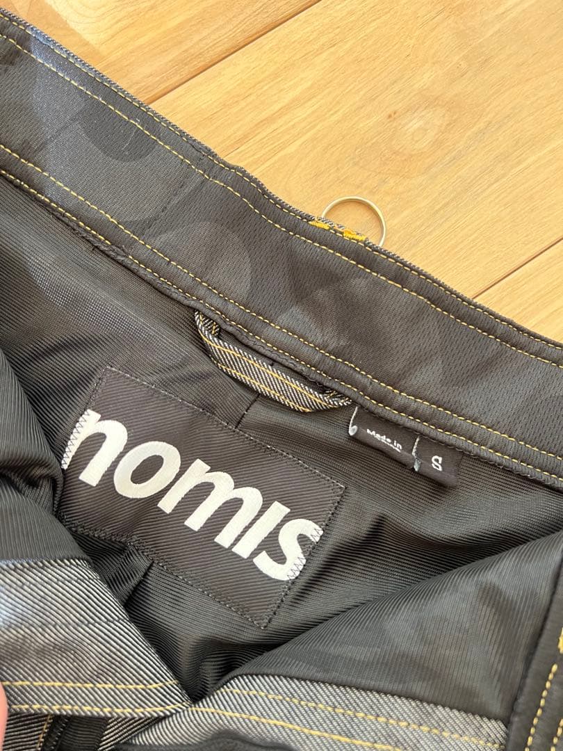 nomis ノーミス　スノーボードウェア　上下　セットアップ　メンズ　S
