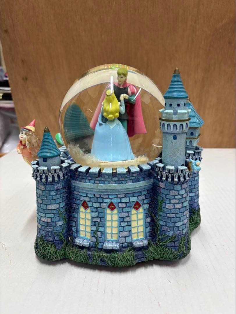 ディズニー スノードーム 眠れる森の美女 オルゴール