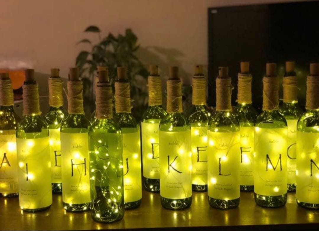 ワインボトル ライト テーブルナンバー 結婚式 ウエディング