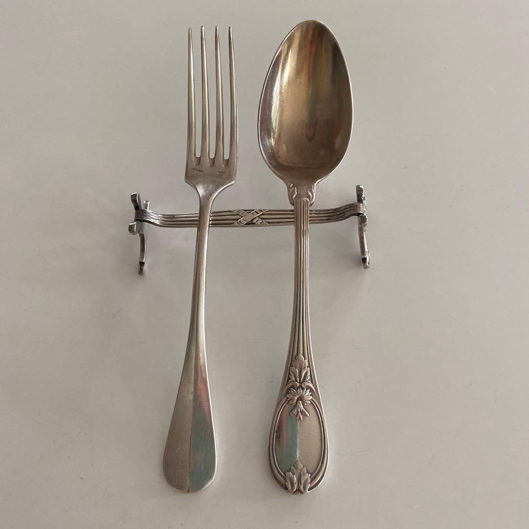 装飾的な金属製カトラリーレスト フランス製　アンティーク