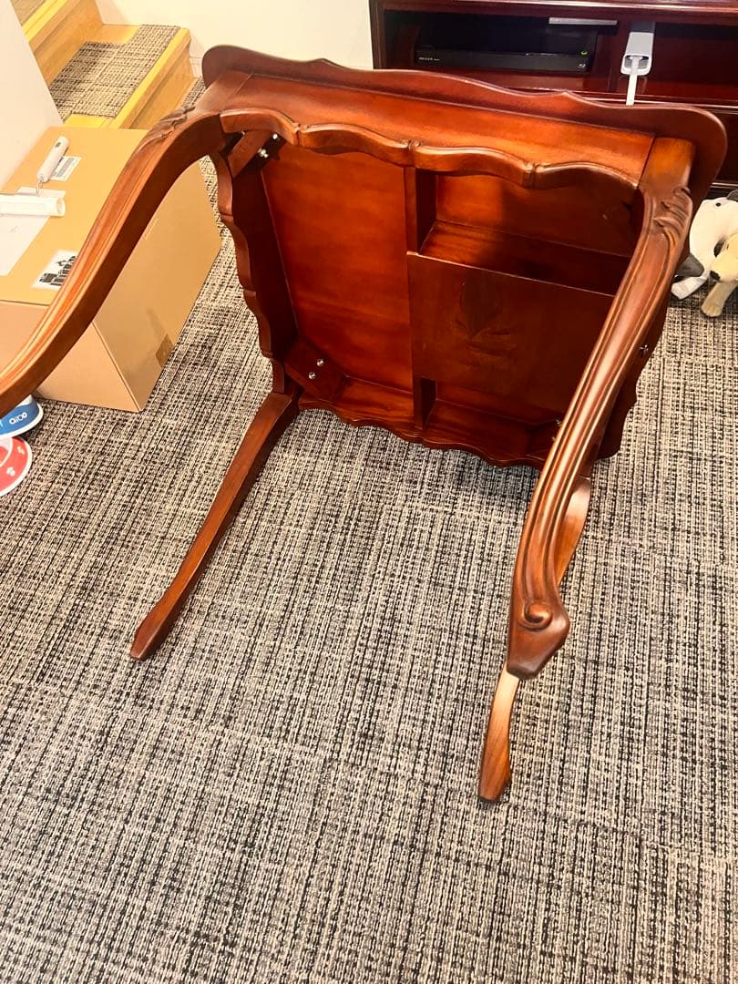 クロシオ　コモダイニングテーブル　猫脚