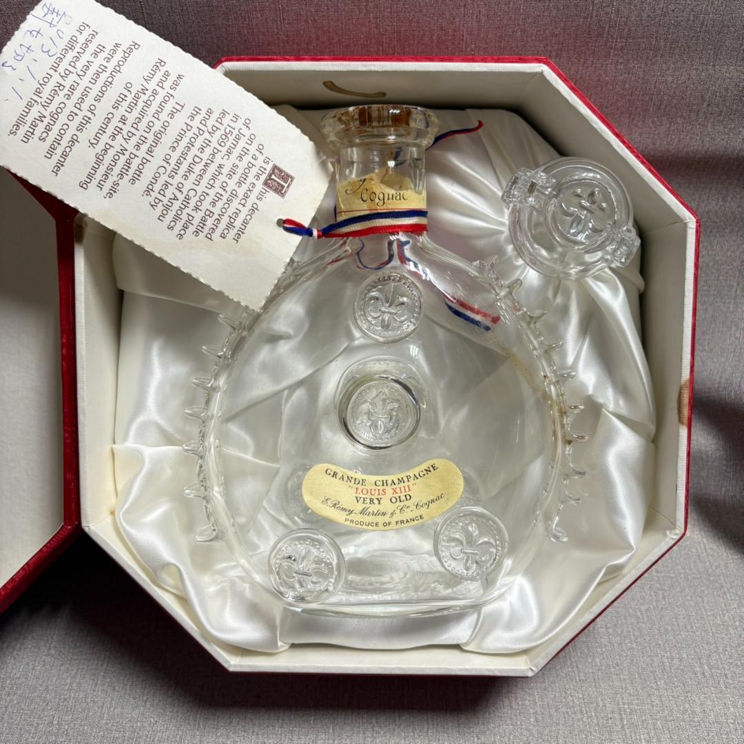 241111F　saint louis クリスタル　13世　クリアボトル　希少品