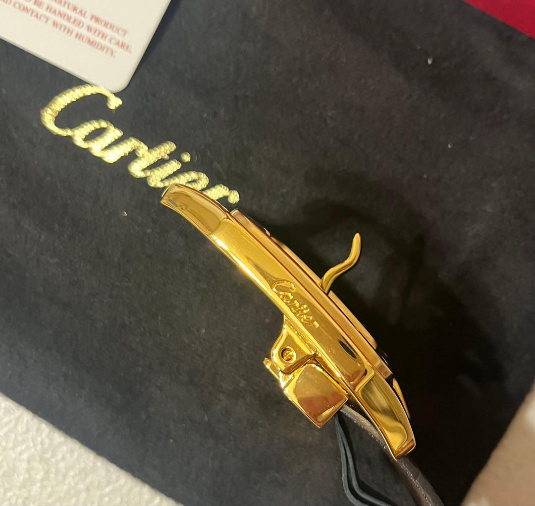 週末セール❗️ 新品・未使用 サントス ドゥ カルティエ ベルト ゴールド金具