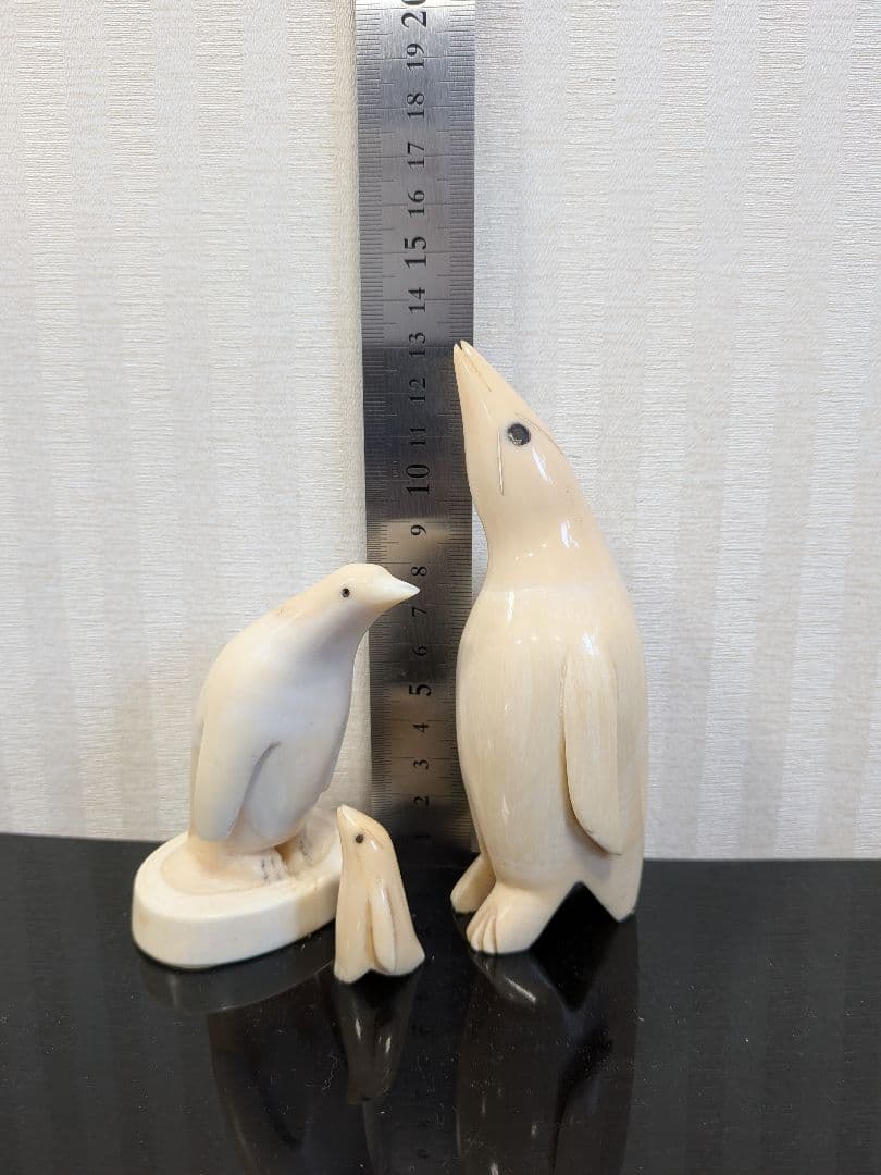 マッコウ鯨歯　ペンギン3羽